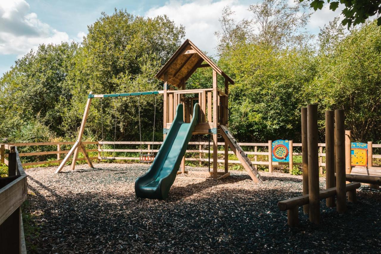 Newby Bridge Country Caravan Park Exterior foto